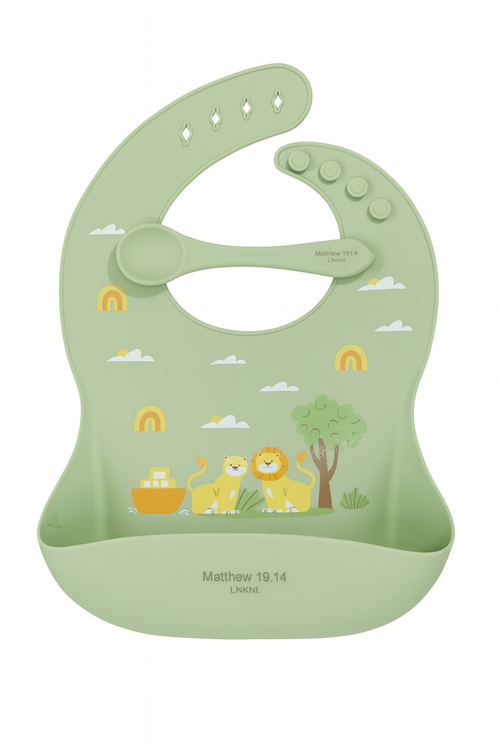 Lots of bibs and spoons on the theme of Noah’s ark